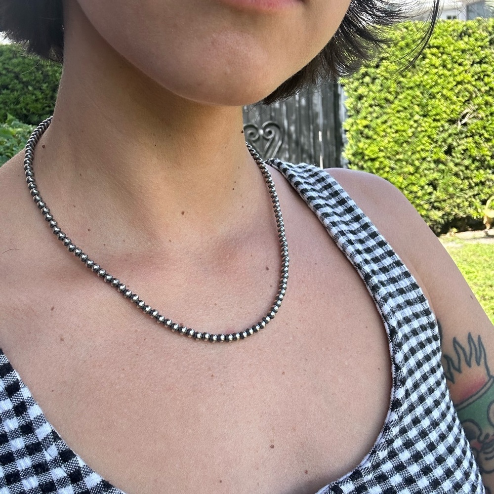 Native Style Silver Beaded Necklace